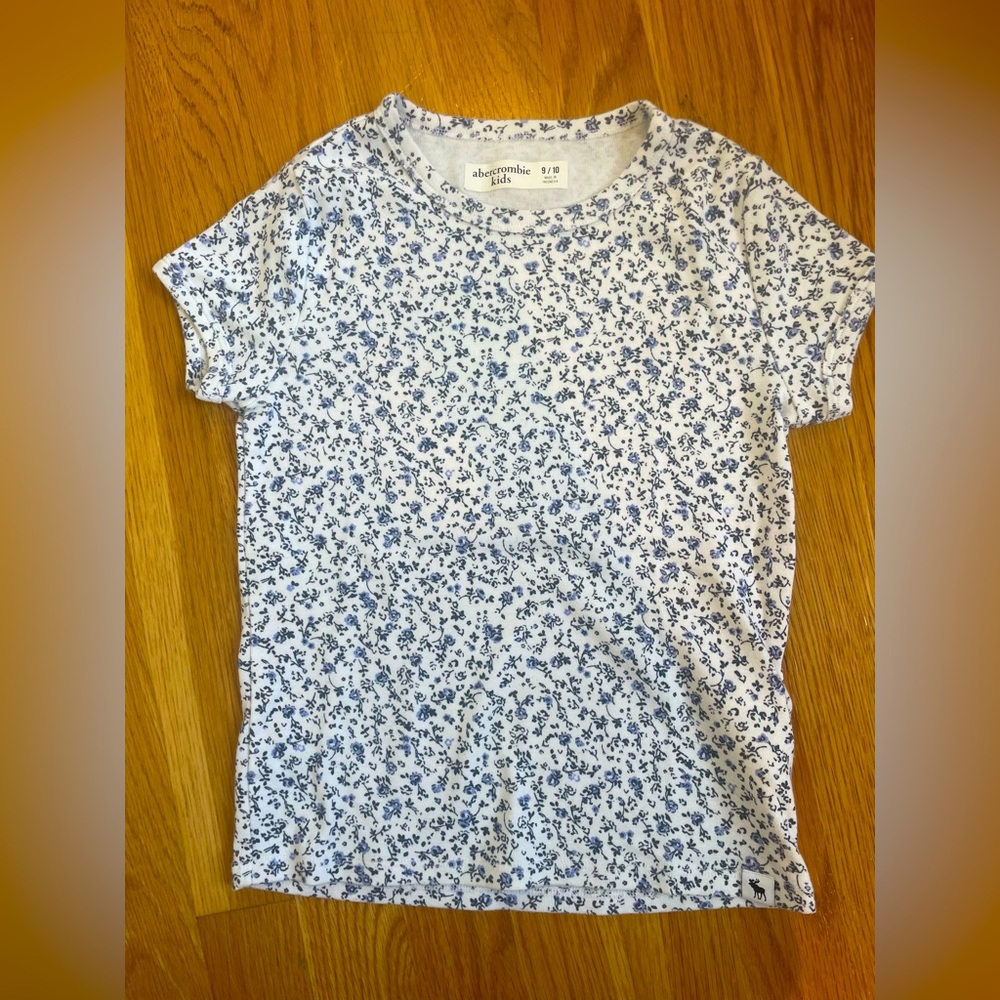 abercrombie kids floral t-shirt size 9/10
